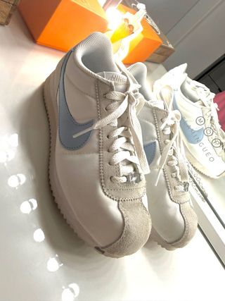 Nike Cortez Azul y Blanco