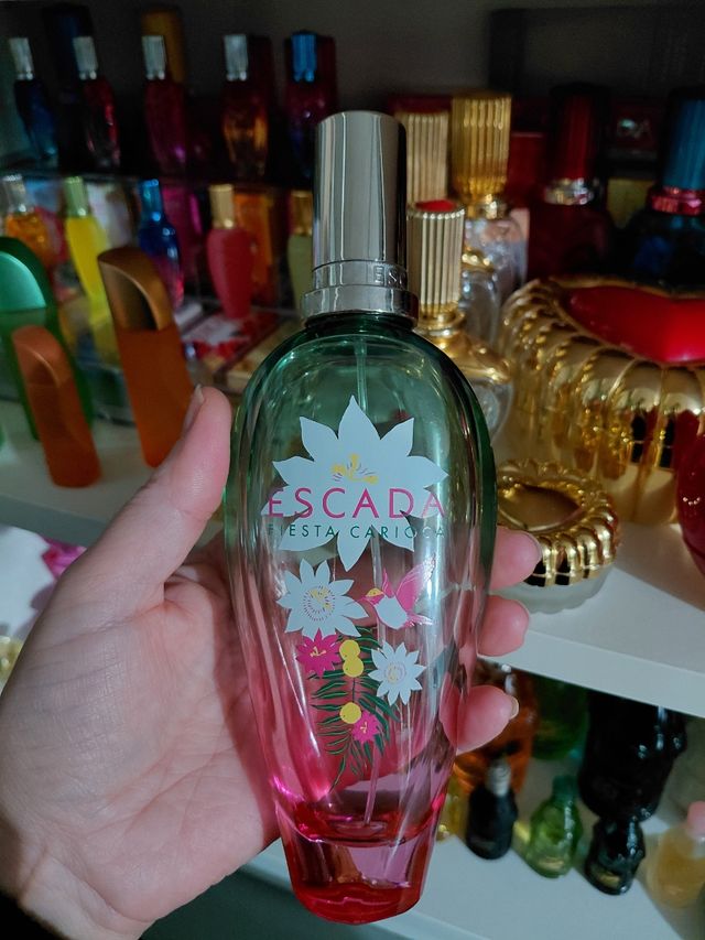 Bottiglie di profumo vuote, a partire da 7e unità.