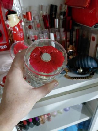 Bottiglie di profumo vuote, a partire da 7e unità.