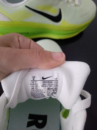 Zapatillas Nike Vomero 18 Talla 41