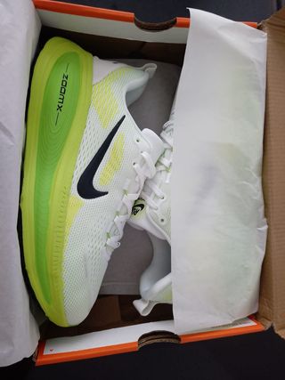 Zapatillas Nike Vomero 18 Talla 41