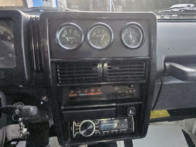 Suzuki Samurai 1994