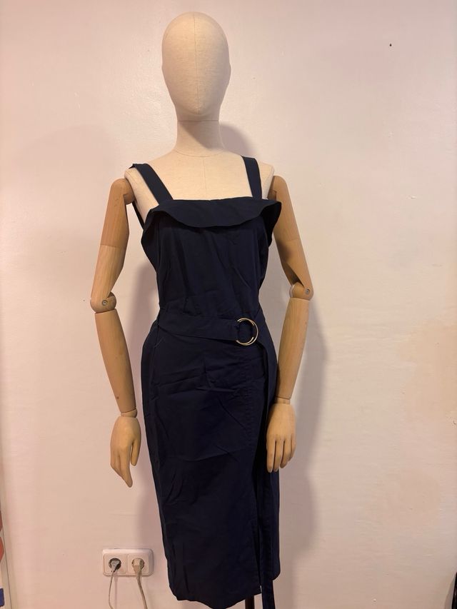 Vestido azul palabra de honor con volantes