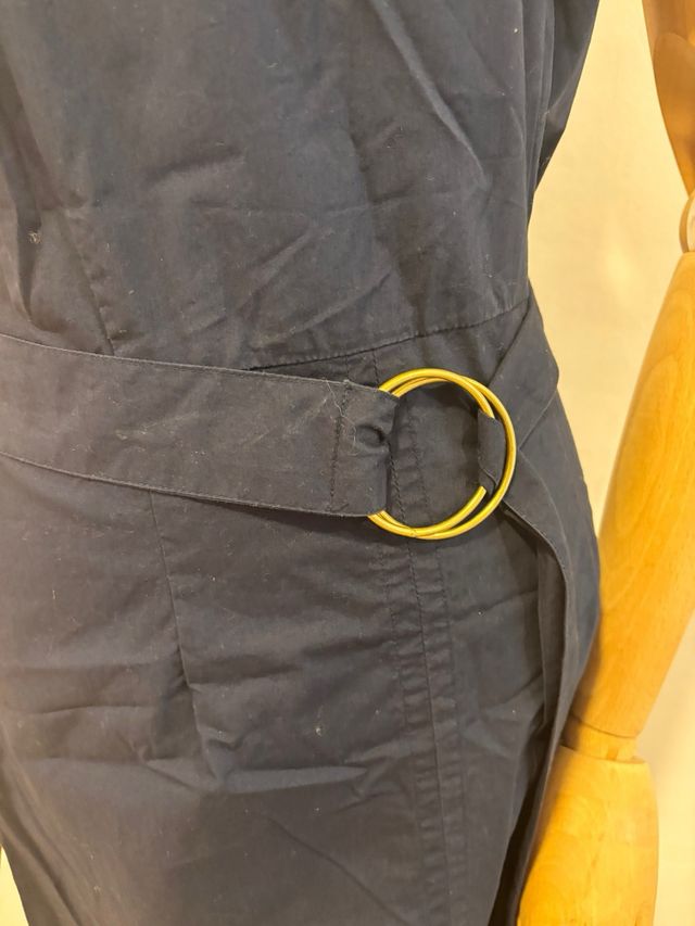 Vestido azul palabra de honor con volantes