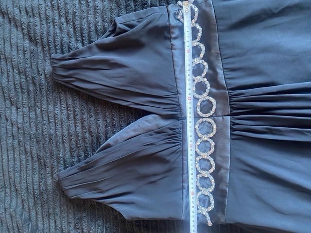 Vestido largo negro invitada boda