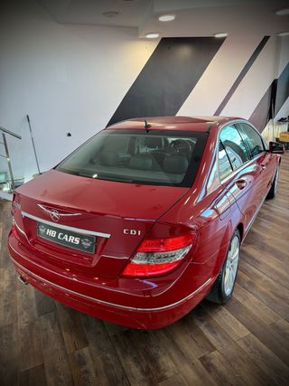 Mercedes-Benz Clase C 2010