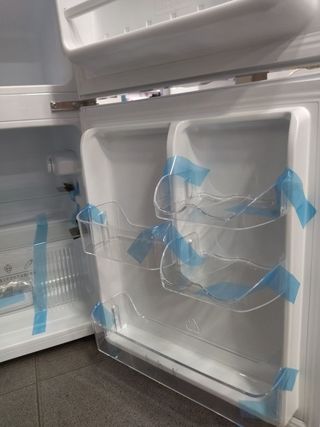 Frigorífico 2 puerta  bajo mostrador 85cm nevir