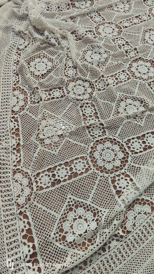 Copriletto uncinetto matrimoniale