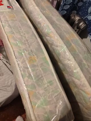 2 Colchones 90x200 Semi Nuevos