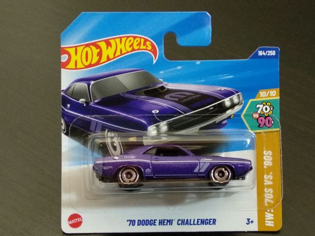 Hot Wheels '70 Dodge Hemi Challenger