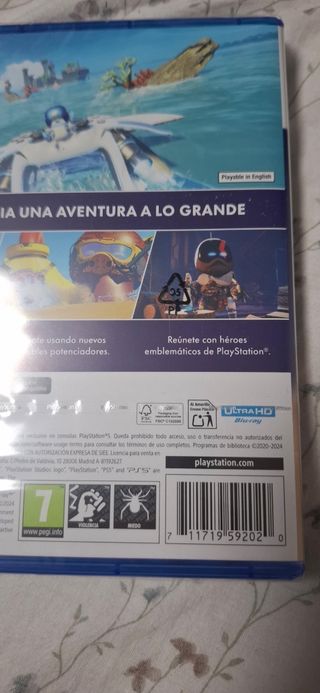 Se vende Dos juegos de play 5 sin utilizar