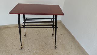 Mesa auxiliar madera y metal