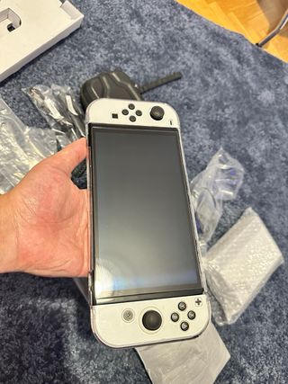 Nintendo Switch OLED Blanca y Negra