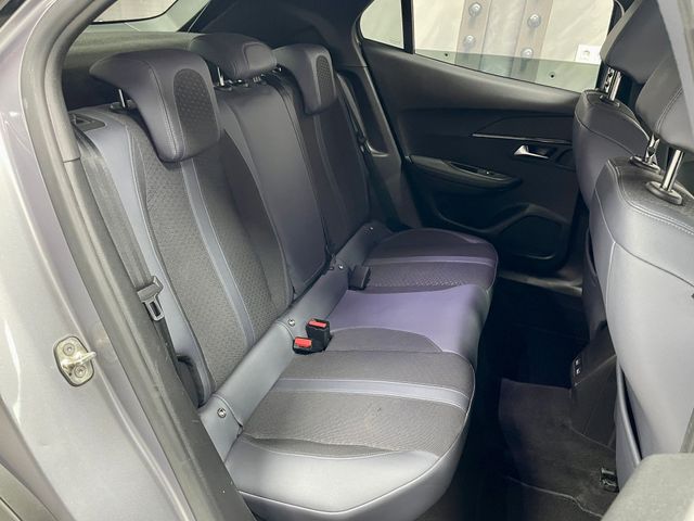 Peugeot 2008 Allure BlueHDI 100 S&S BVM6