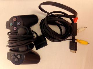 Consola PlayStation 2 Negra + Mando y Cables