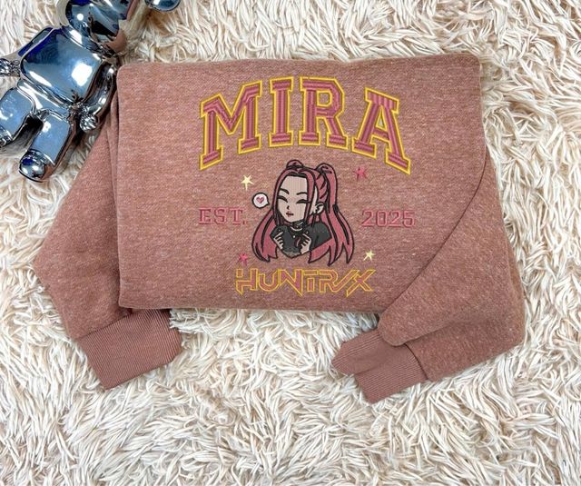 Sudadera Kpop Zoey Est. 2025