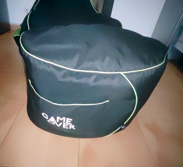 Hoy a este precio!!  Puff Gaming Grande Negro GAME