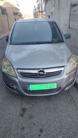 Opel Zafira 2010