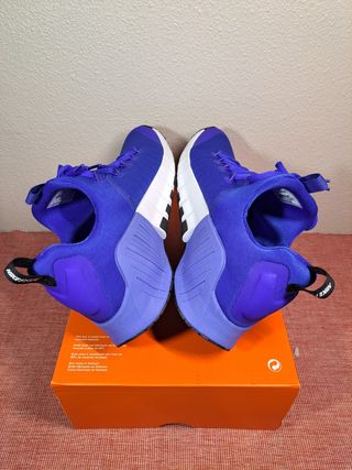 NIKE METCON 6 T42.5