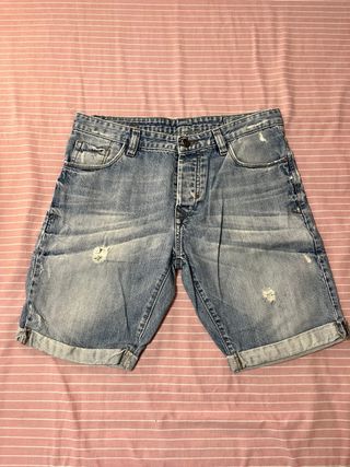 Bermudas vaqueras