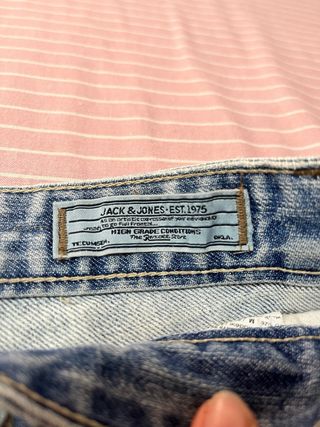Bermudas vaqueras