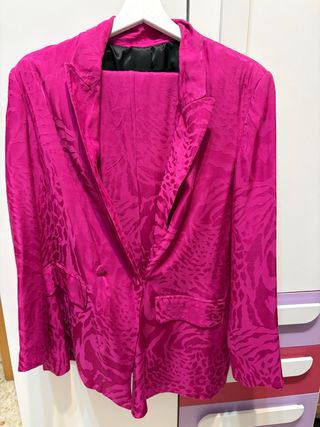 Traje Zara Rosa Estampado Mujer