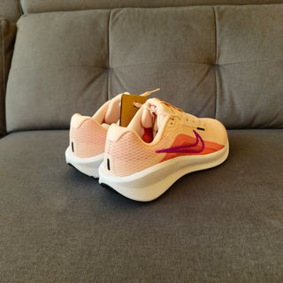 Zapatillas Nike Running Naranja y Rosa