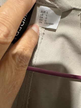 Gabardina corta beige