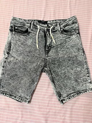 Bermudas vaqueras