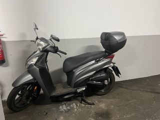 Moto Kymco 125 Miler Gris