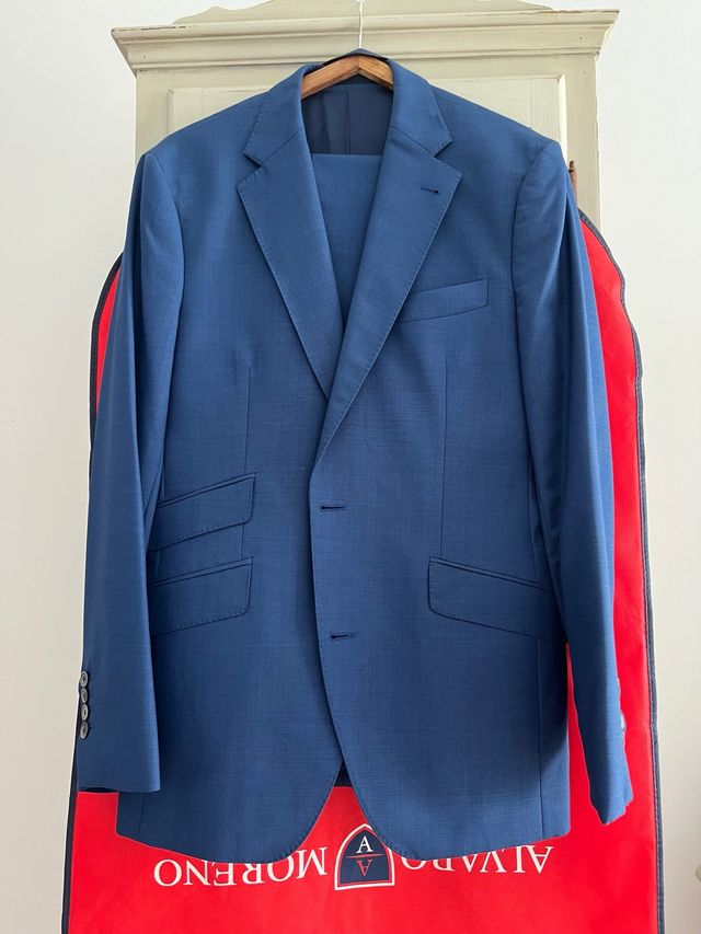 Traje chaqueta azul Alvaro Moreno