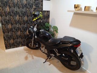 Daelim Roadwin 125cc Moto