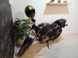 Daelim Roadwin 125cc Moto