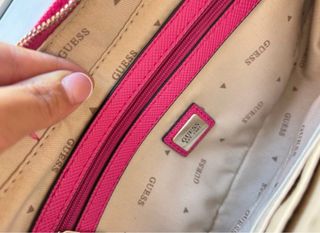 Bolso Guess Rosa Fucsia