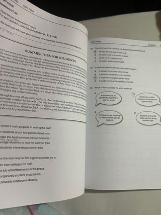 Libro inglés B1 PET Testbuilder