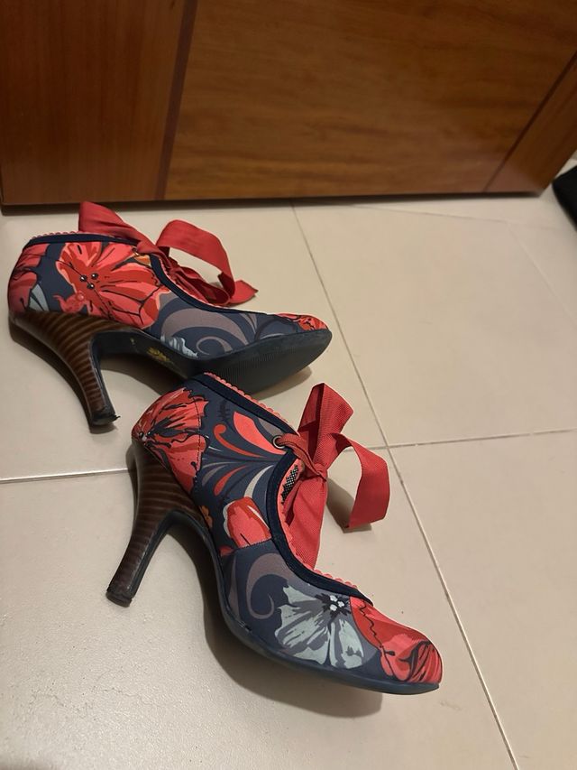 Sapatos Ruby Shoo Willow