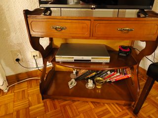 Mueble TV madera marrón