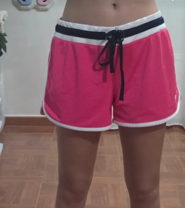 Pantalón corto deportivo Nike rosa