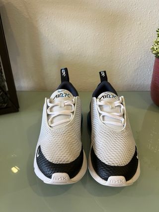 Nike Air Max 270 niño