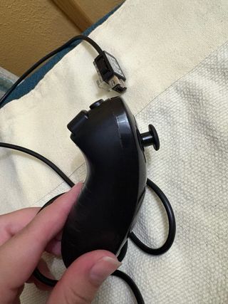 Nunchuk Wii GameStop Negro