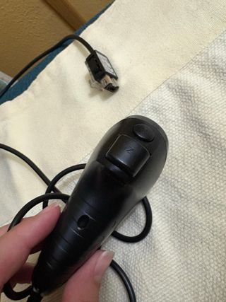 Nunchuk Wii GameStop Negro