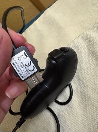Nunchuk Wii GameStop Negro