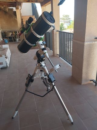 Telescopio Skywatcher 150/750 EQ5 Pro Goto