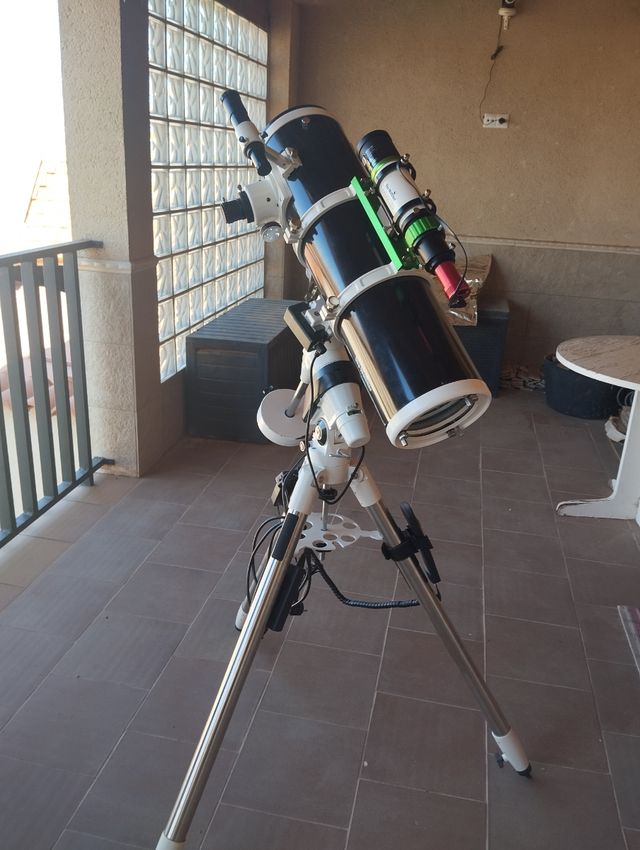Telescopio Skywatcher 150/750 EQ5 Pro Goto