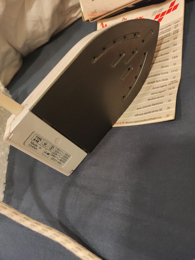 Ferro da stiro da viaggio Moulinex