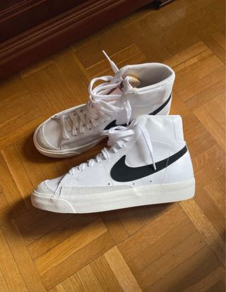 Nike Blazer Mid '77 Blancas y Negras,M