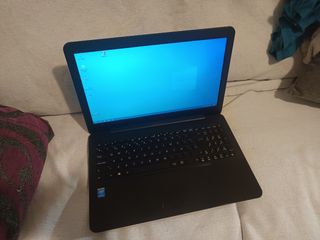Portátil Asus Core i3 super Rápido y como nuevo 