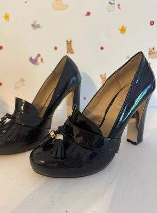 Preciosos y cómodos zapatos de Uterqüe. Divinos. 