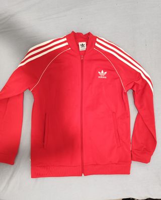 Sudadera Adidas Roja con Rayas Blancas