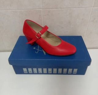 ZAPATOS DE SEVILLANAS 